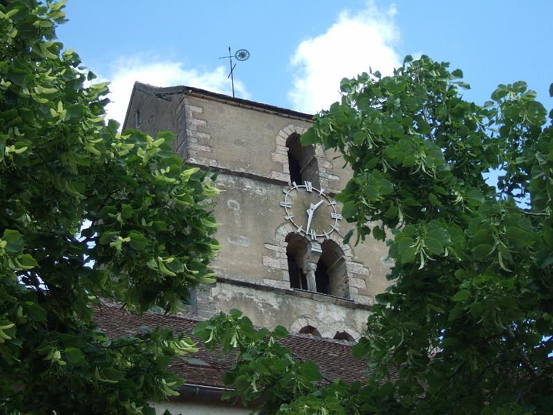2010-05- (142).JPG - ... mit Glockenturm aus dem 12. Jahrhundert